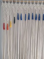 En 230 boy 250 makrome cam perde duvar süsü