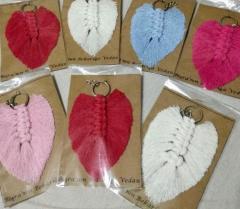 10 Adet Klipsli Kutulu Makrome Anahtarlık KREM