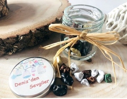 28 ml cam şişede çakıl taşı çikolata