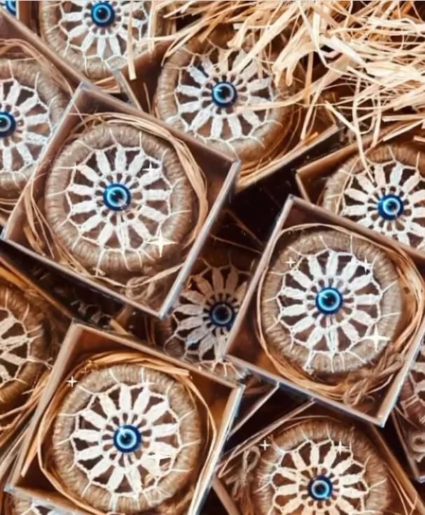 10 Adet Kraft Kutulu Hediyelik Nazar Boncuklu Düş Kapanı Dantel Anahtarlık