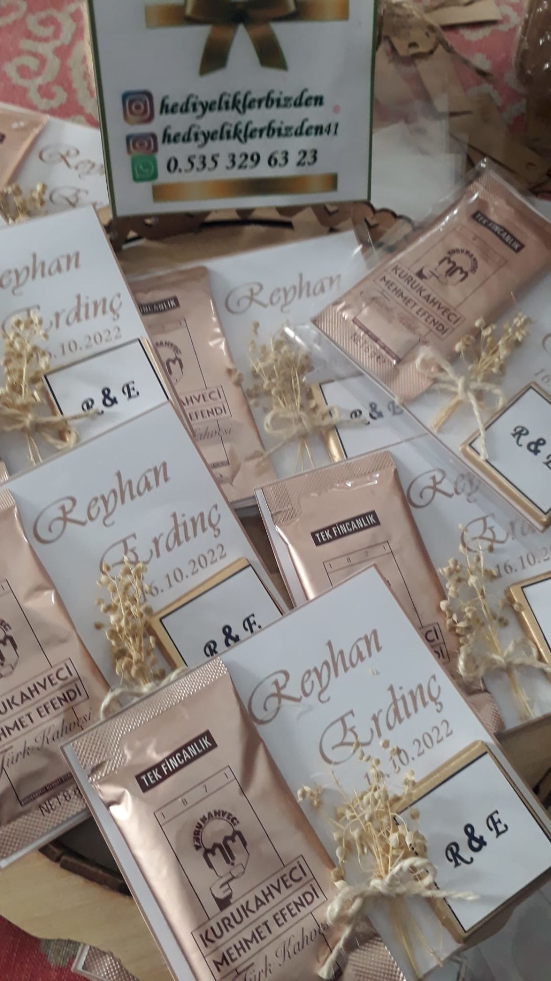 10 Adet Hediyelik Poşette Tek İçimlik Mehmet Efendi Türk Kahvesi & Çikolata Beyaz