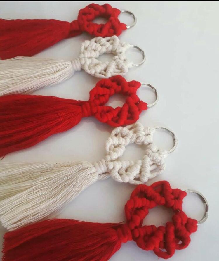 50  Adet Çiçekli Etiket Kartlı Makrome Anahtarlık KREM