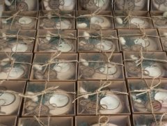 10 Adet Hediyelik  Etiketli 10 Adet Kutulu Hediyelik kütük mumluk