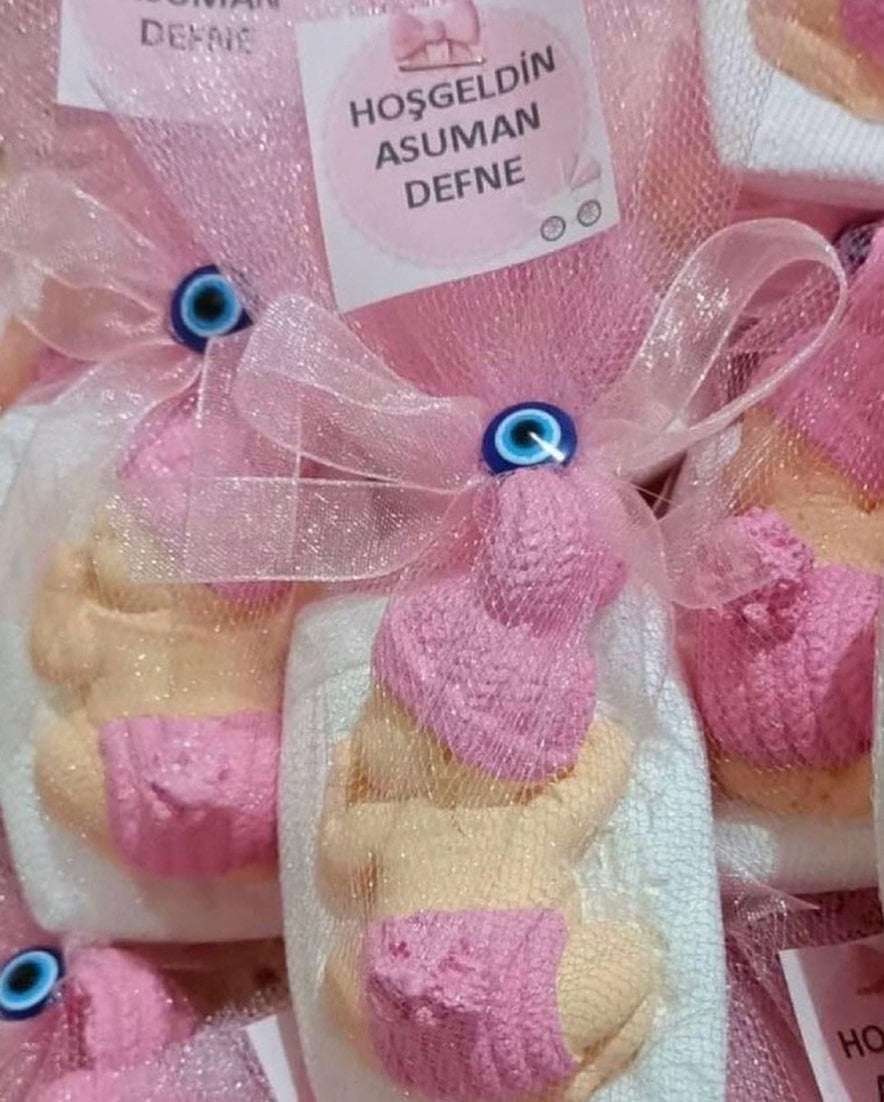 10 adet Hediyelik  Etiketli Mıknatıslı Kokulu Taş Bebek magnet