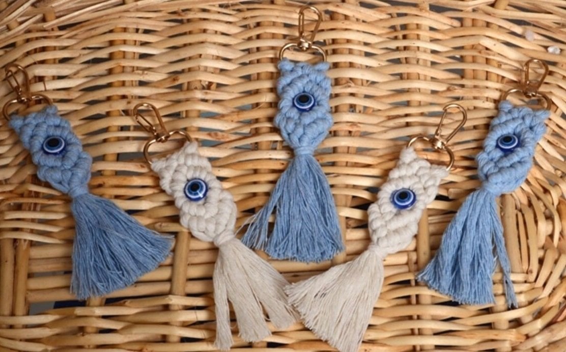 Jelatin Poşetli Baklava  Dilimli Nazar Boncuklu  Makrome Anahtarlık