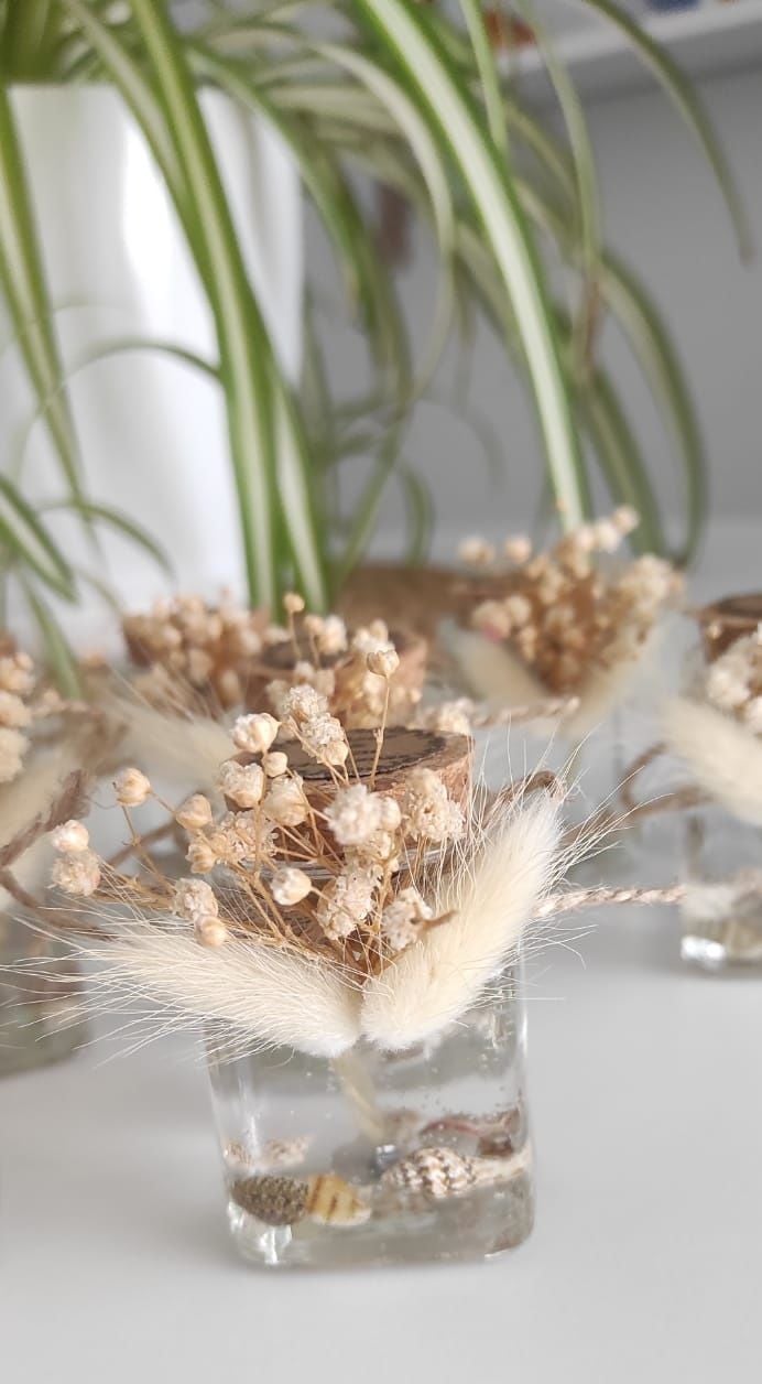 Deniz Kabuklu Bambu Çubuklu Şeffaf Etiketli Gerçek Çiçekli Kare Kolonya Oda kokusu Şişesi Nikah Şekeri