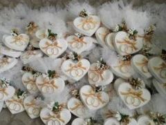 100 Adet Kalpli  Yüzüklü Mıknatıslı Kokulu Taş Söz Nişan  Kına Nikah Şekeri