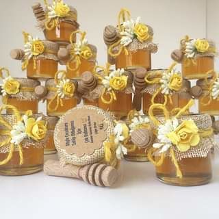 Etiketli Çiçekli   Cam Şişede Kavanozlarda Hediyelik Bal 10 Adet KREM